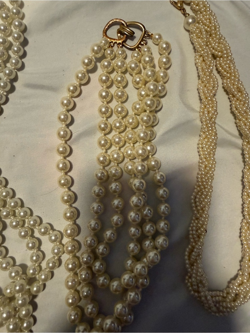 Vintage Pearl Costume Jewelry Lot - Picture 4 of 6
